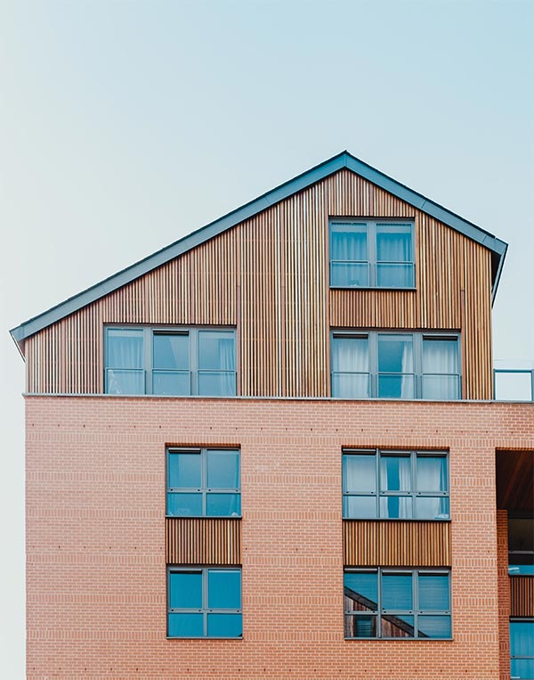 Brokerage 1 bernard hermant KqOLr8OiQLU unsplash